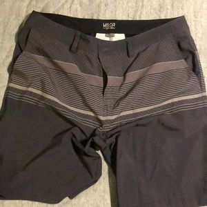 Valor size 36 shorts